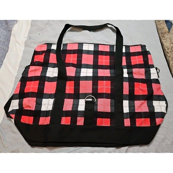 Thirty-One (31) Foldover Weekender Travel Gym Duffel bag Check Mate NWOT - Picture 1 of 5